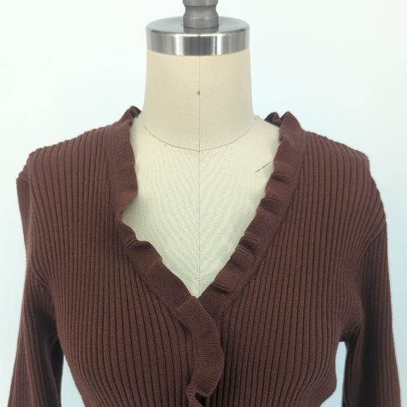 00032 Story On Ruffle Knit Sweater Top Brown M preppy minimalist hipster boho - Picture 3 of 7